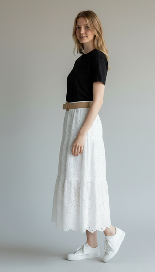Falda midi blanca - YeyiMoreno